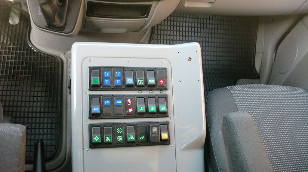 Ambulance Mercedes-Benz Sprinter 516 CDI 4x4 WAS Koffer // Garantie // Mercedes-Benz Sprinter 516 CDI 4x4 WAS Koffer // Garantie //: picture 8 Ambulance Mercedes-Benz Sprinter 516 CDI 4x4 WAS Koffer // Garantie // Mercedes-Benz Sprinter 516 CDI 4x4 WAS Koffer // Garantie //: picture 8