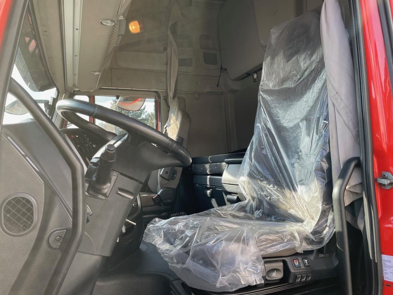 Curtainsider truck Iveco Stralis AS260S42Y/FP GV Euro6 Intarder Klima AHK: picture 8