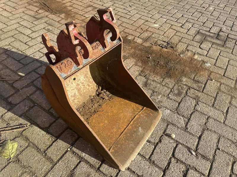 CW05 - Bucket for Excavator: picture 5 CW05 - Bucket for Excavator: picture 5