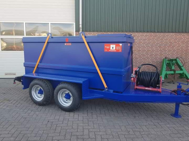 IBC Trailer - Tank trailer: picture 2 IBC Trailer - Tank trailer: picture 2