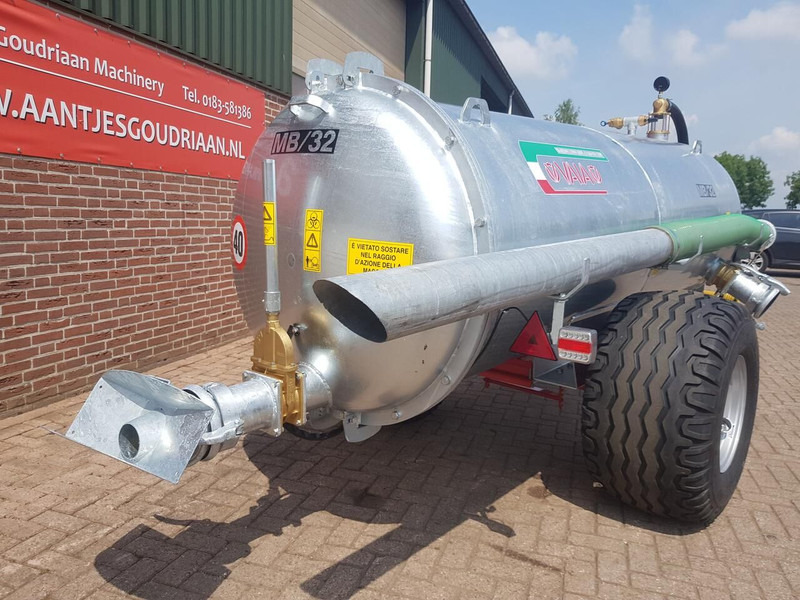 MB 32 Water tank - Tank trailer: picture 3 MB 32 Water tank - Tank trailer: picture 3