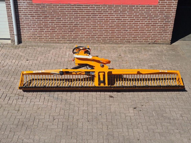 Onbekend Maaikorf - Bucket: picture 5 Onbekend Maaikorf - Bucket: picture 5