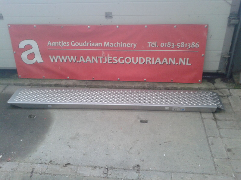 Onbekend Rijplank - Loading ramp: picture 1 Onbekend Rijplank - Loading ramp: picture 1
