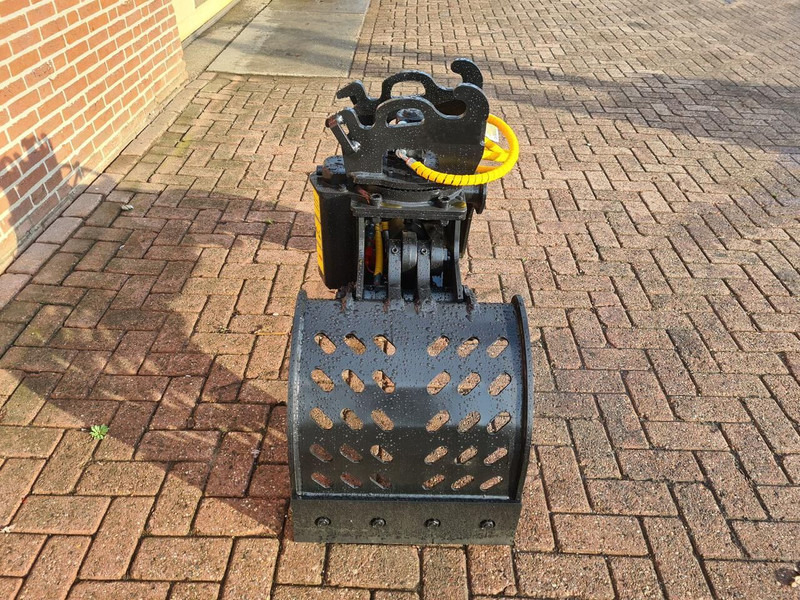 Sloopsorteer grijper - Grapple for Construction machinery: picture 3 Sloopsorteer grijper - Grapple for Construction machinery: picture 3