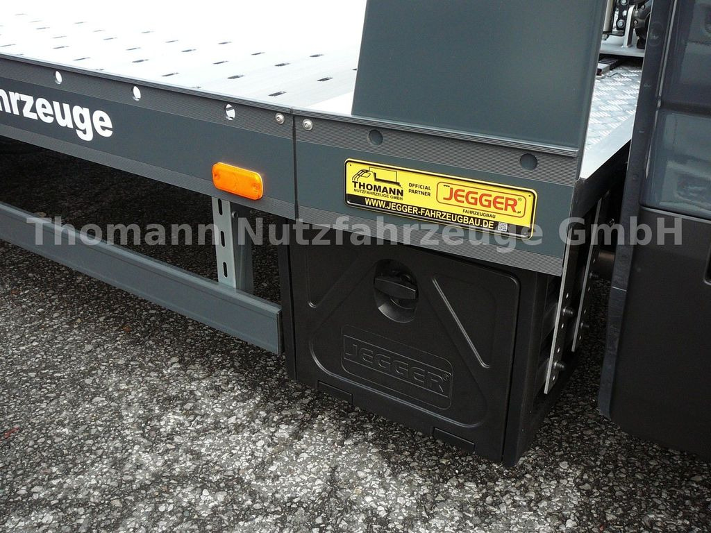 Iveco Daily 35S18 Autotransporter Aut. Luftfed. NAVI Iveco Daily 35S18 Autotransporter Aut. Luftfed. NAVI - Autotransporter truck, Van: picture 4 Iveco Daily 35S18 Autotransporter Aut. Luftfed. NAVI Iveco Daily 35S18 Autotransporter Aut. Luftfed. NAVI - Autotransporter truck, Van: picture 4