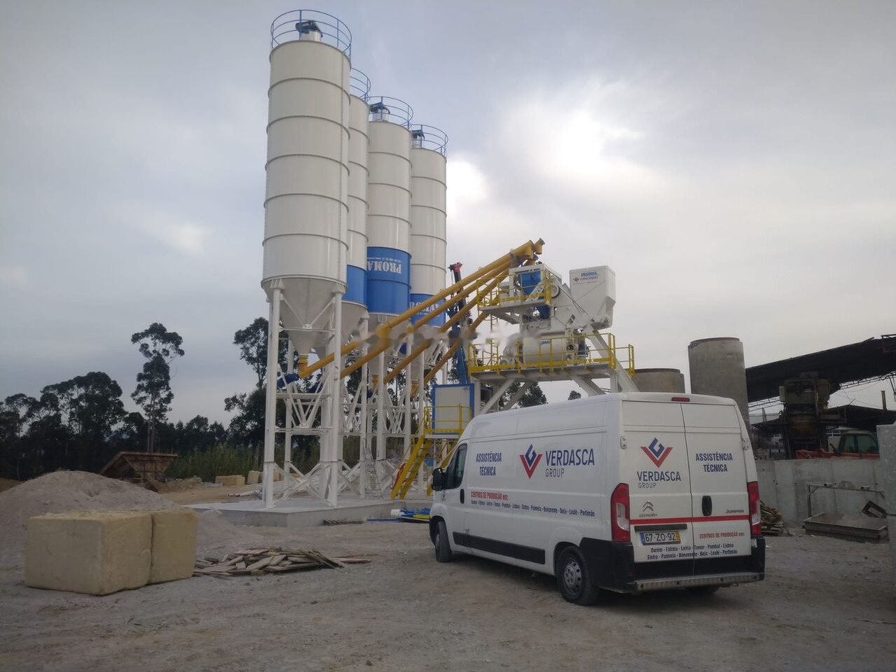 Promax Compact Skip Concrete Batching Plant CS100-TWN-LINE (100m3/h) - Cement silo: picture 2 Promax Compact Skip Concrete Batching Plant CS100-TWN-LINE (100m3/h) - Cement silo: picture 2