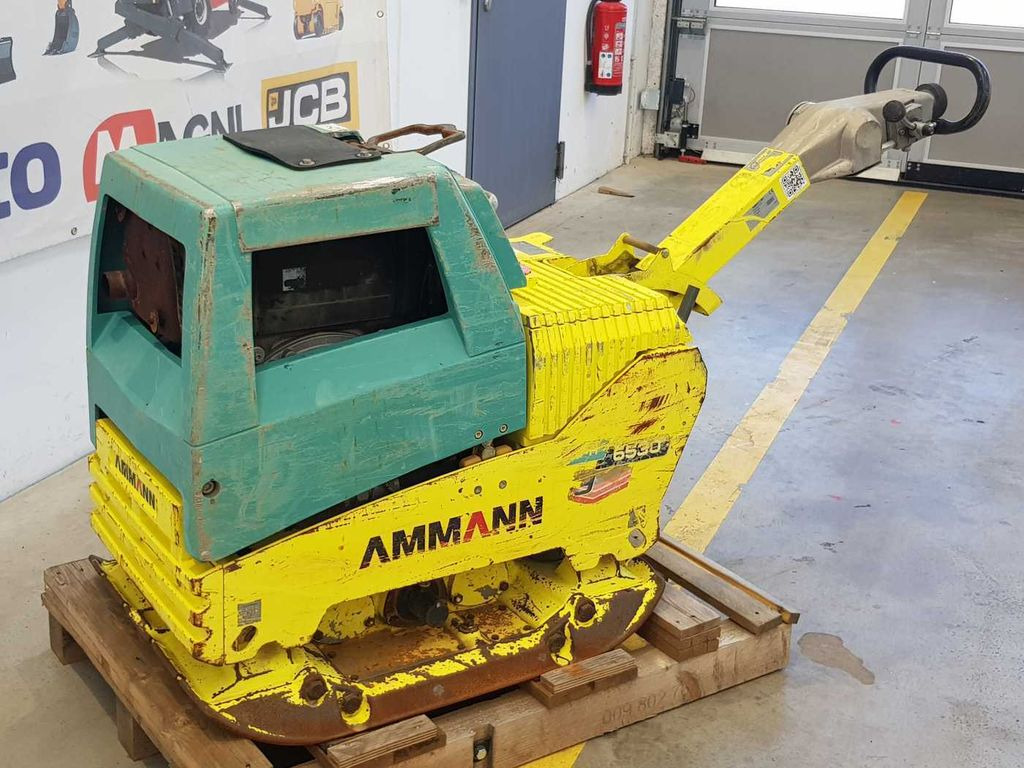 Ammann APH 6530 Rüttelplatte / 539kg / 2018 / Diesel Ammann APH 6530 Rüttelplatte / 539kg / 2018 / Diesel - Vibratory plate: picture 2 Ammann APH 6530 Rüttelplatte / 539kg / 2018 / Diesel Ammann APH 6530 Rüttelplatte / 539kg / 2018 / Diesel - Vibratory plate: picture 2