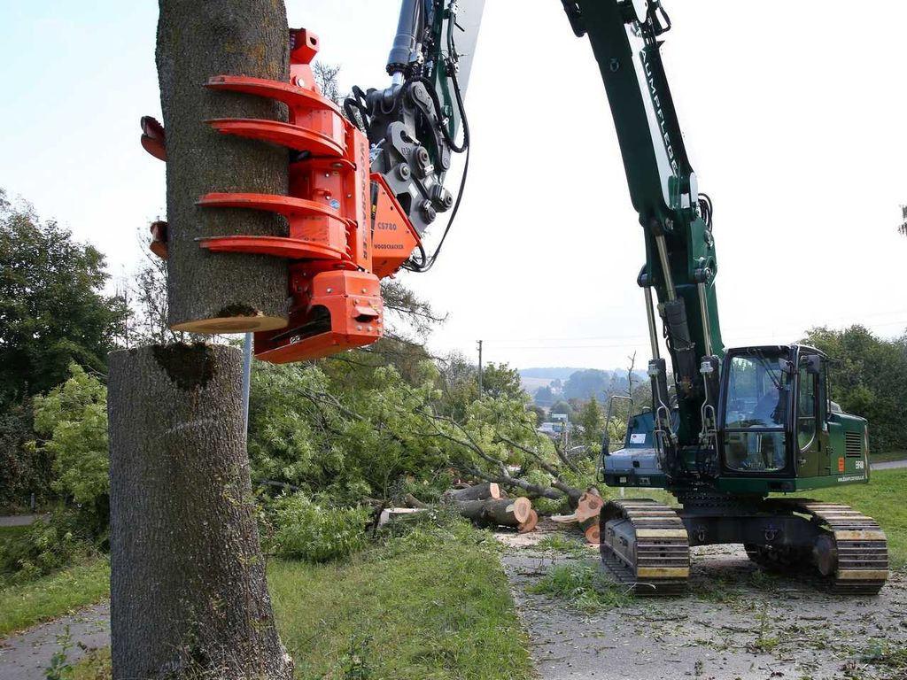 Westtech CS780 / Greifersäge / Fällkopf / sofort Westtech CS780 / Greifersäge / Fällkopf / sofort - Attachment for Forestry equipment: picture 1 Westtech CS780 / Greifersäge / Fällkopf / sofort Westtech CS780 / Greifersäge / Fällkopf / sofort - Attachment for Forestry equipment: picture 1