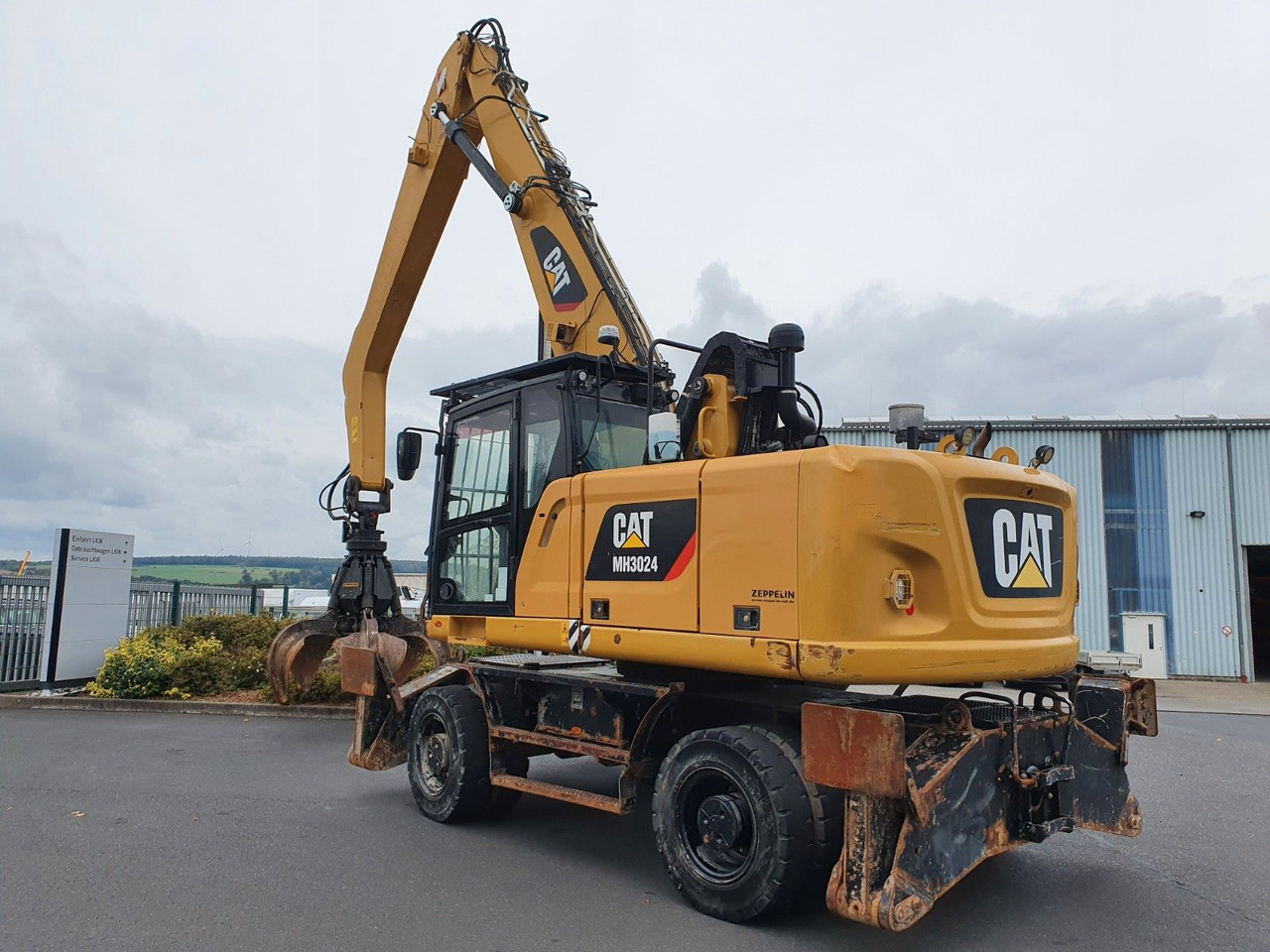 CAT MH3024 / MH 3024 / Greifer / 2018 / 9.424h - Wheel excavator: picture 5 CAT MH3024 / MH 3024 / Greifer / 2018 / 9.424h - Wheel excavator: picture 5