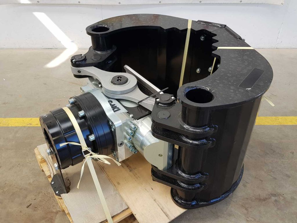 DMS SG18070 inkl. Rotator Sortiergreifer / NEU DMS SG18070 inkl. Rotator Sortiergreifer / NEU - Grapple for Construction machinery: picture 2 DMS SG18070 inkl. Rotator Sortiergreifer / NEU DMS SG18070 inkl. Rotator Sortiergreifer / NEU - Grapple for Construction machinery: picture 2