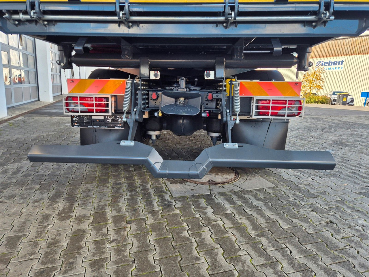 Leasing of  Iveco AD200X46/P HR OFF Palfinger PK 12.501 Funk AHK Iveco AD200X46/P HR OFF Palfinger PK 12.501 Funk AHK: picture 11 Leasing of  Iveco AD200X46/P HR OFF Palfinger PK 12.501 Funk AHK Iveco AD200X46/P HR OFF Palfinger PK 12.501 Funk AHK: picture 11