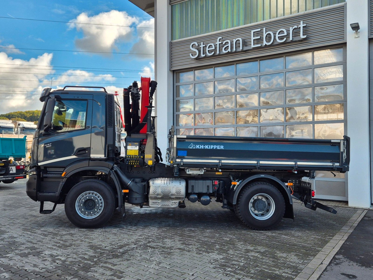 Leasing of  Iveco AD200X46/P HR OFF Palfinger PK 12.501 Funk AHK Iveco AD200X46/P HR OFF Palfinger PK 12.501 Funk AHK: picture 6 Leasing of  Iveco AD200X46/P HR OFF Palfinger PK 12.501 Funk AHK Iveco AD200X46/P HR OFF Palfinger PK 12.501 Funk AHK: picture 6