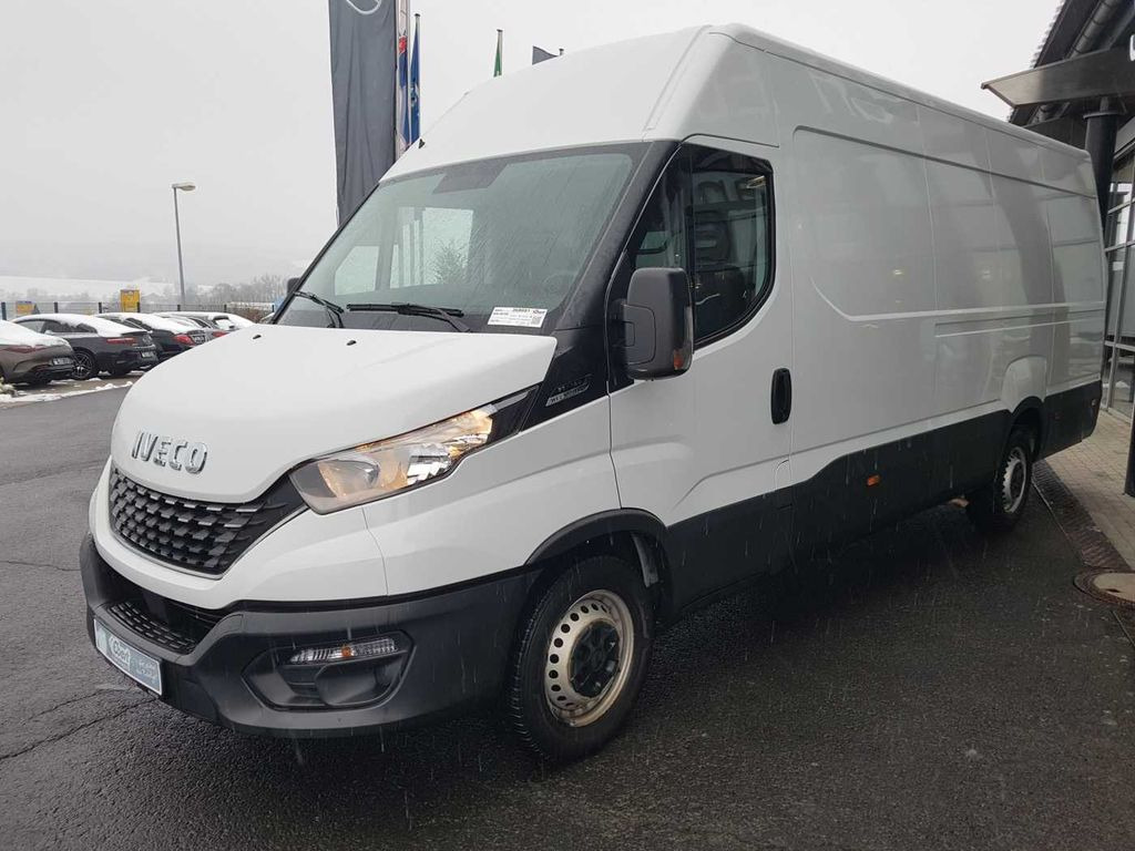 Iveco Daily 35 S16 A8 V *Klima*Automatik*L4.100mm* Iveco Daily 35 S16 A8 V *Klima*Automatik*L4.100mm* - Panel van: picture 3 Iveco Daily 35 S16 A8 V *Klima*Automatik*L4.100mm* Iveco Daily 35 S16 A8 V *Klima*Automatik*L4.100mm* - Panel van: picture 3