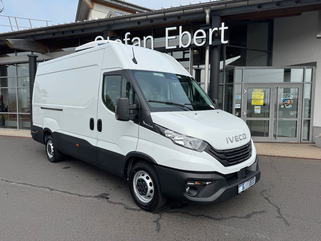 Iveco Daily 35S16 A8 *Standkühlung*Kamera*Automatik*3x - Refrigerated van: picture 1 Iveco Daily 35S16 A8 *Standkühlung*Kamera*Automatik*3x - Refrigerated van: picture 1