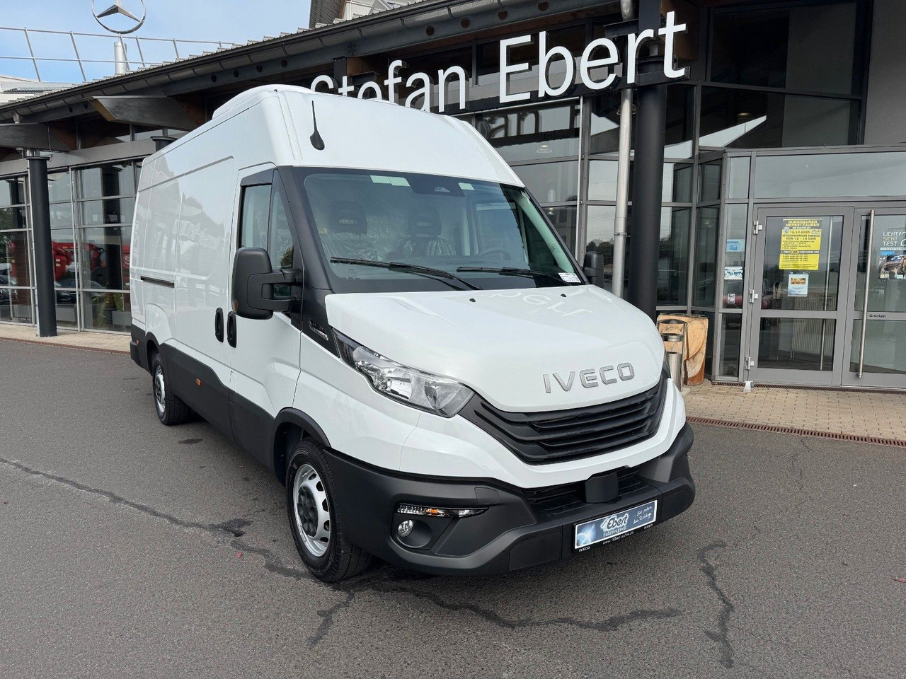 Iveco Daily 35S16 A8 *Standkühlung*Kamera*Automatik*3x - Refrigerated van: picture 2 Iveco Daily 35S16 A8 *Standkühlung*Kamera*Automatik*3x - Refrigerated van: picture 2