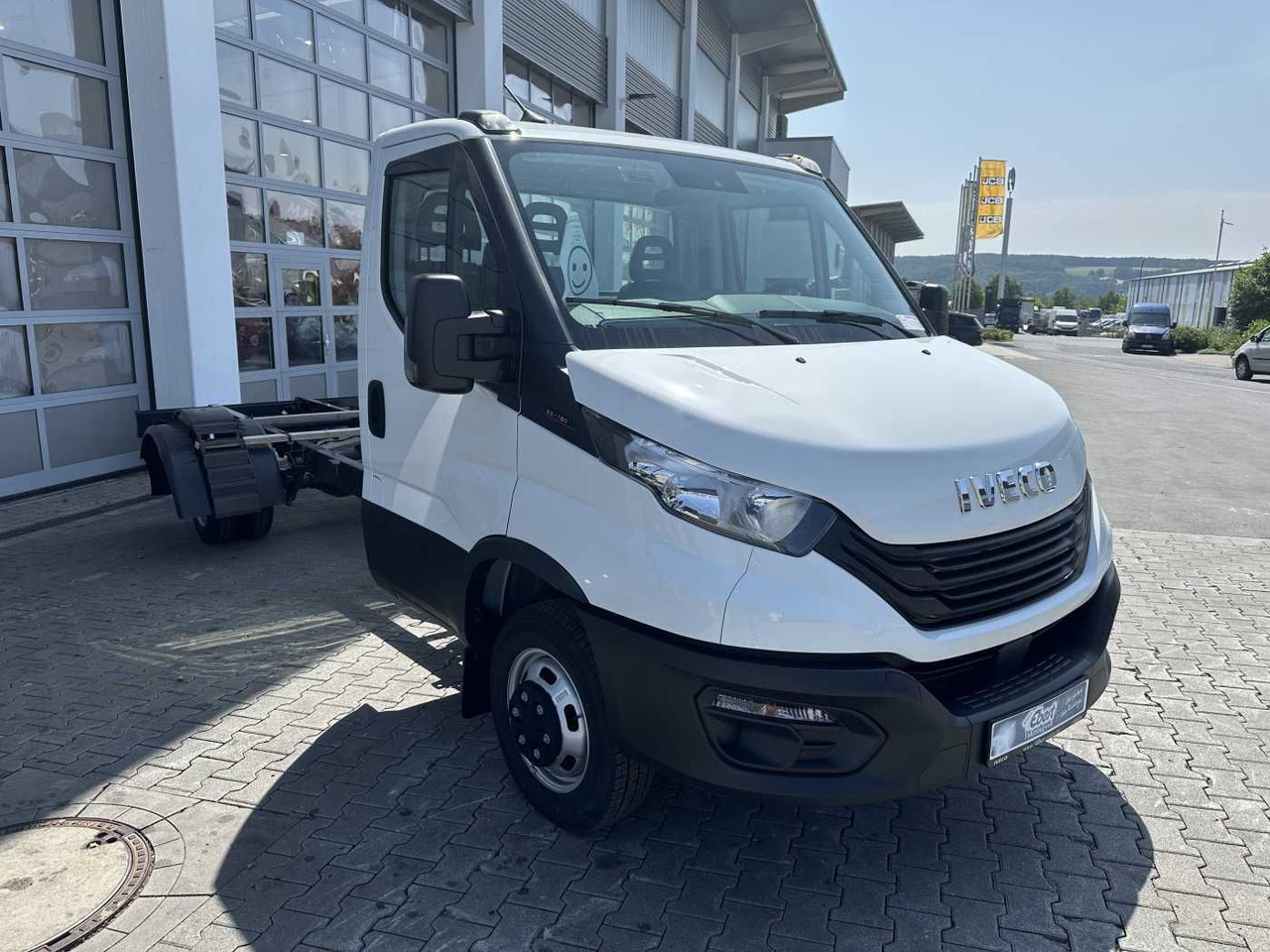 Cab chassis truck Iveco Daily 50C18 H 3.0L *R4.350mm*Klima*: picture 7