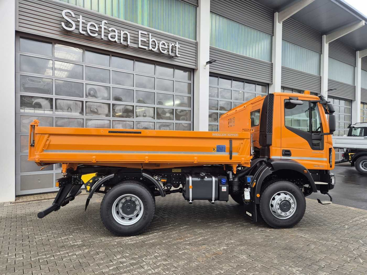 Iveco ML150E28W 4x4 Meiller Dreiseitenkipper 2xAHK - Tipper: picture 5 Iveco ML150E28W 4x4 Meiller Dreiseitenkipper 2xAHK - Tipper: picture 5