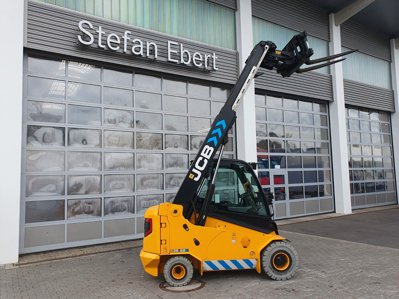 Telescopic handler JCB TLT 35-22E Teletruck / nur 149h! / 2022 / SS: picture 10