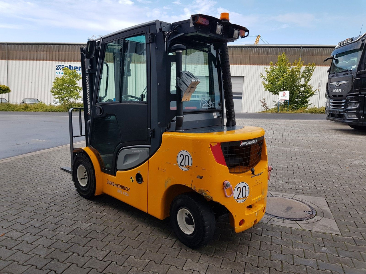 Jungheinrich DFG 435s / 4.400mm / nur 1.778h! / Klima / SS - Diesel forklift: picture 5 Jungheinrich DFG 435s / 4.400mm / nur 1.778h! / Klima / SS - Diesel forklift: picture 5