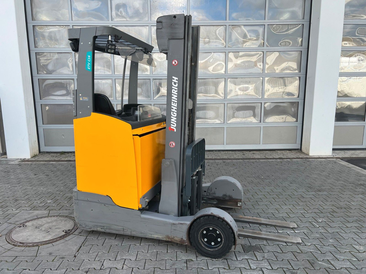 Jungheinrich ETV C16 / Triplex 5.72m / SS / nur 3.228h / 2016 - Reach truck: picture 2 Jungheinrich ETV C16 / Triplex 5.72m / SS / nur 3.228h / 2016 - Reach truck: picture 2