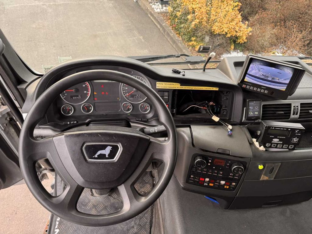 Refrigerator truck MAN TGS 26.440 6x2 BL LBW 2.000kg Carrier Supra 1150: picture 13