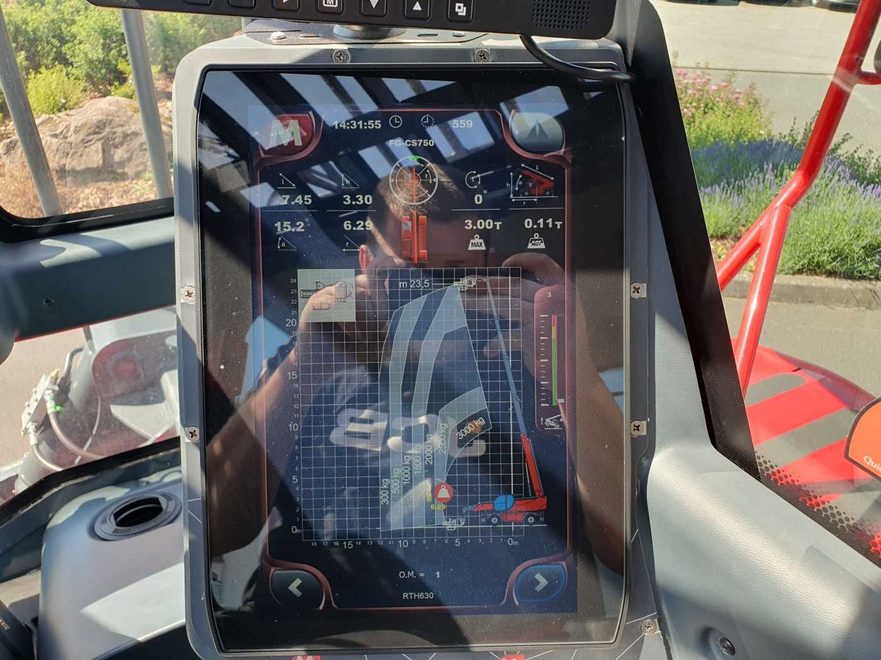 Telescopic handler Magni RTH 6.30 SH / Fällkran / nur 559h / 2022: picture 13