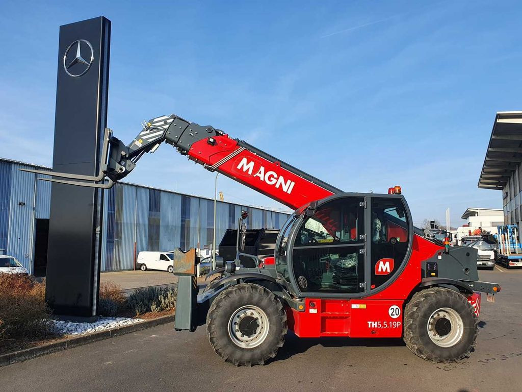 Magni TH 5,5.19 P / 5,5to - 19m / 102PS / Korb Magni TH 5,5.19 P / 5,5to - 19m / 102PS / Korb - Telescopic handler: picture 2 Magni TH 5,5.19 P / 5,5to - 19m / 102PS / Korb Magni TH 5,5.19 P / 5,5to - 19m / 102PS / Korb - Telescopic handler: picture 2