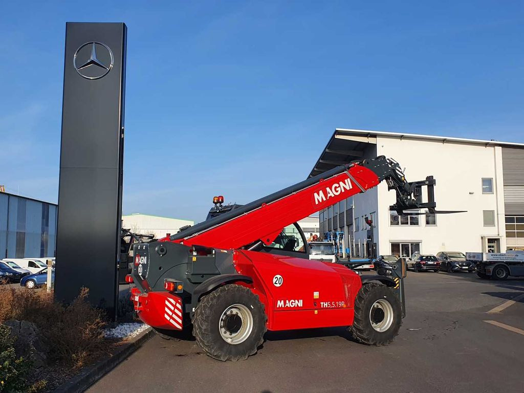 Magni TH 5,5.19 P / 5,5to - 19m / 102PS / Korb Magni TH 5,5.19 P / 5,5to - 19m / 102PS / Korb - Telescopic handler: picture 5 Magni TH 5,5.19 P / 5,5to - 19m / 102PS / Korb Magni TH 5,5.19 P / 5,5to - 19m / 102PS / Korb - Telescopic handler: picture 5