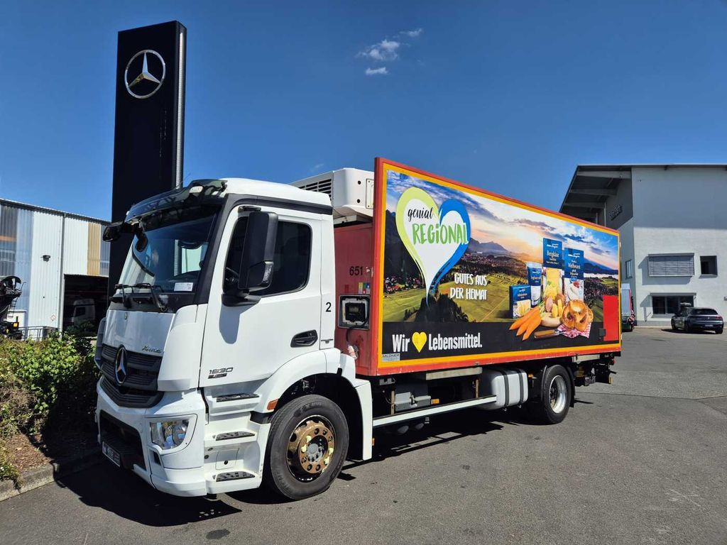 Mercedes-Benz Antos 1830 LL 4x2 Ladebordwand Carrier Supra 750 - Container transporter/ Swap body truck: picture 2 Mercedes-Benz Antos 1830 LL 4x2 Ladebordwand Carrier Supra 750 - Container transporter/ Swap body truck: picture 2