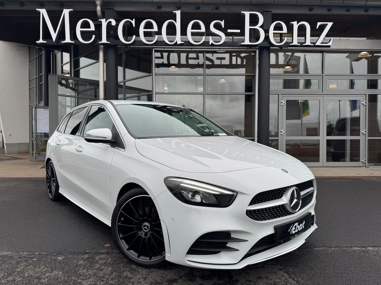 Mercedes-Benz B 200 AMG+Ambiente+360+LED+IHC+TotW - Sedan: picture 1 Mercedes-Benz B 200 AMG+Ambiente+360+LED+IHC+TotW - Sedan: picture 1