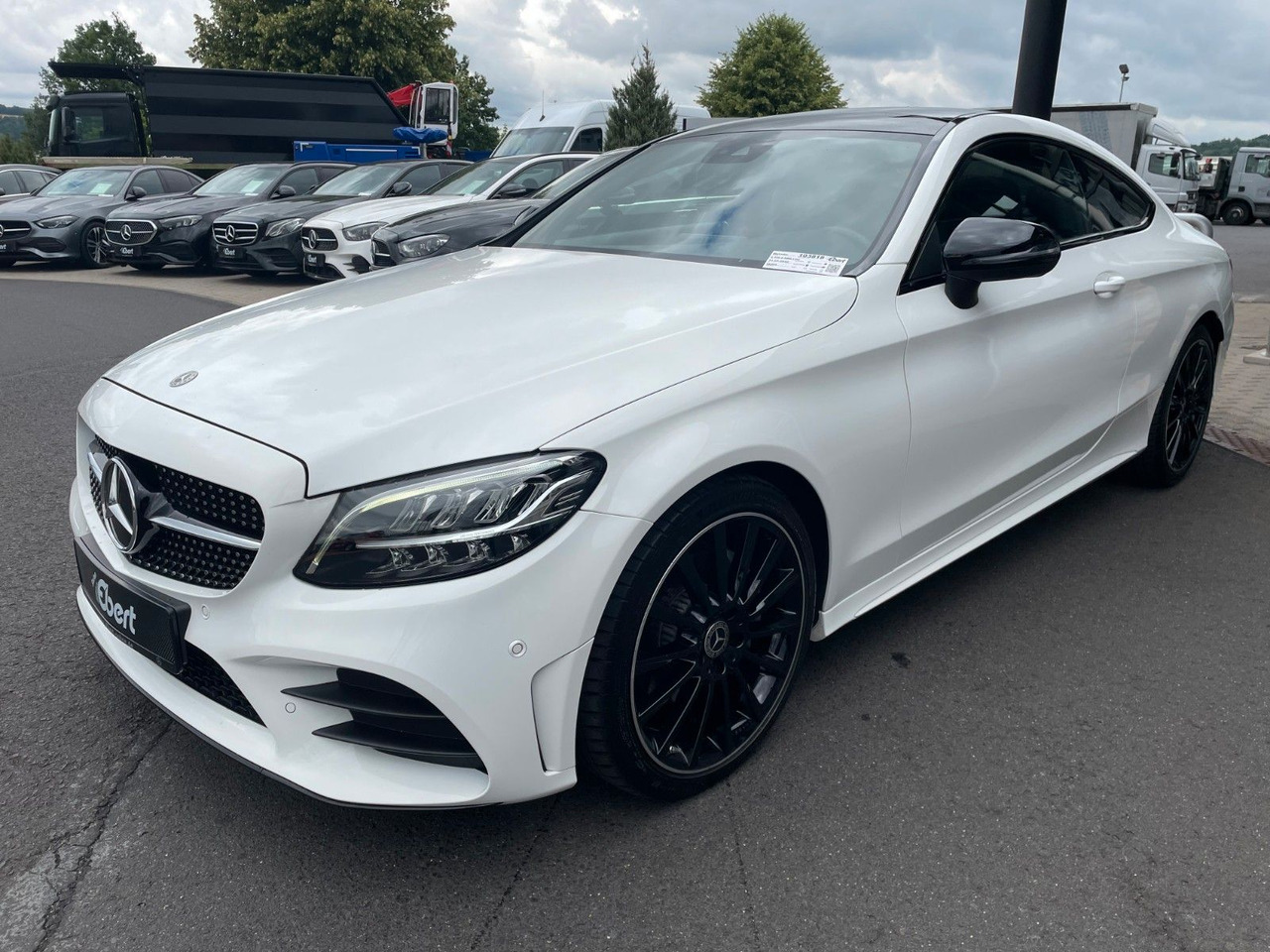 Mercedes-Benz C 220 d Coupe AMG+Pano+R-Kamera+Night+Carplay - Car: picture 2 Mercedes-Benz C 220 d Coupe AMG+Pano+R-Kamera+Night+Carplay - Car: picture 2