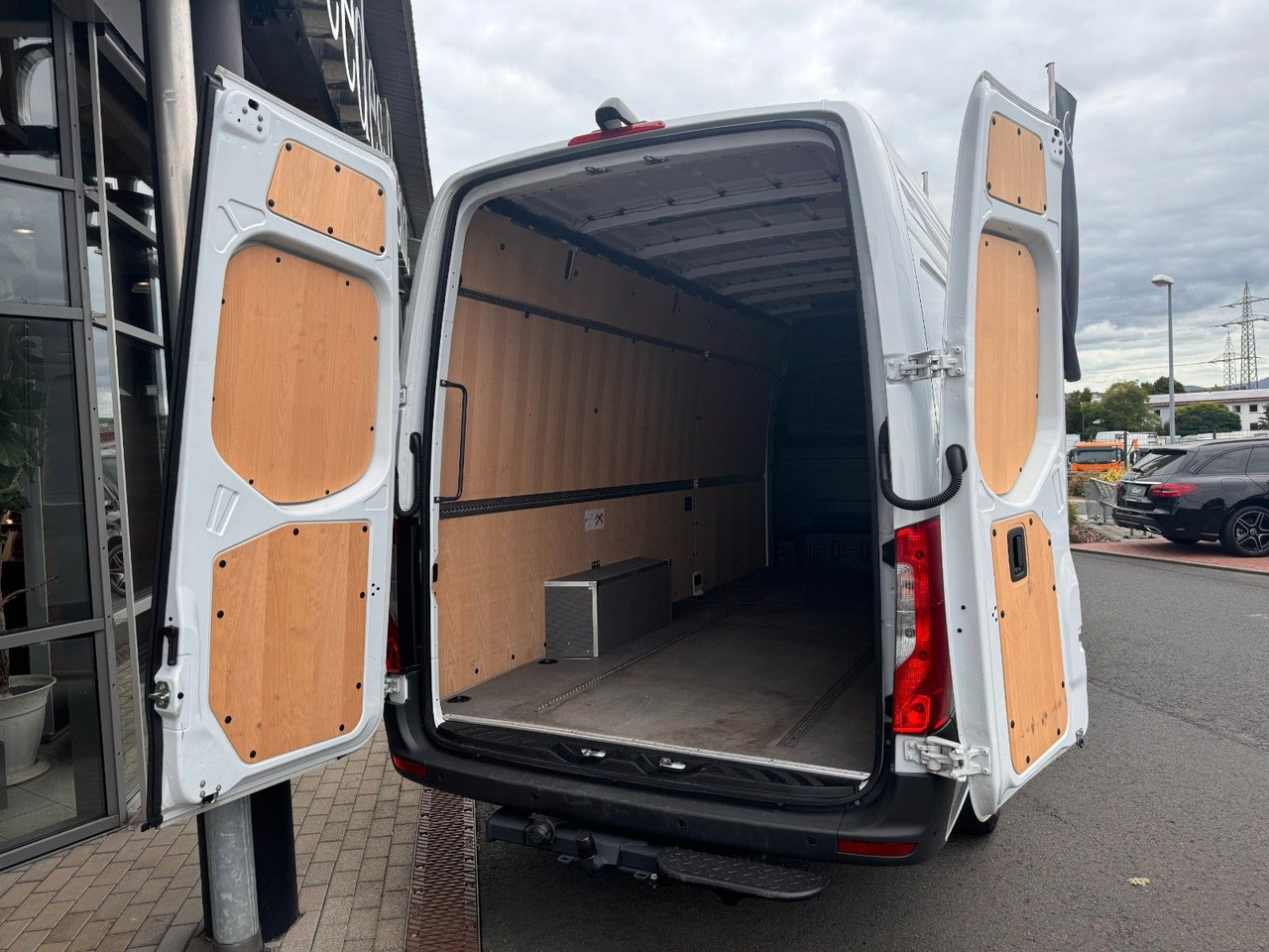 Panel van Mercedes-Benz Sprinter 317 CDI 9G 4325 Klima AHK Kamera: picture 8 Panel van Mercedes-Benz Sprinter 317 CDI 9G 4325 Klima AHK Kamera: picture 8