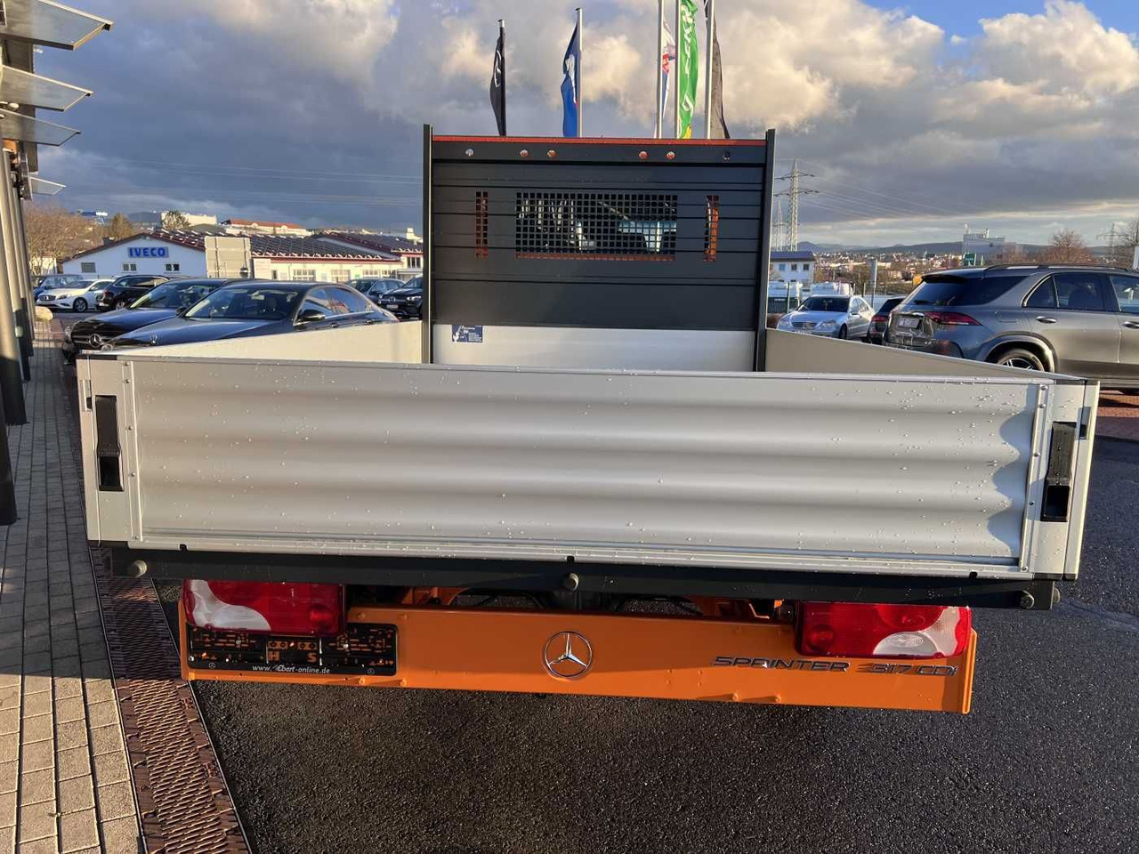 Mercedes-Benz Sprinter 317 CDI DoKa 4325 Klima MBUX Stdheiz - Curtain side van, Combi van: picture 5 Mercedes-Benz Sprinter 317 CDI DoKa 4325 Klima MBUX Stdheiz - Curtain side van, Combi van: picture 5