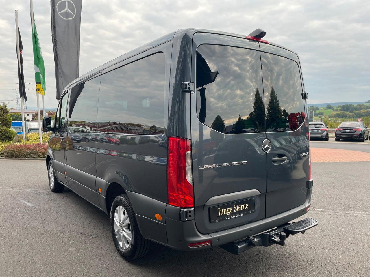 Mercedes-Benz Sprinter 317 CDI Tourer 3665 9G Kamera AHK3,5to - Passenger van: picture 3 Mercedes-Benz Sprinter 317 CDI Tourer 3665 9G Kamera AHK3,5to - Passenger van: picture 3