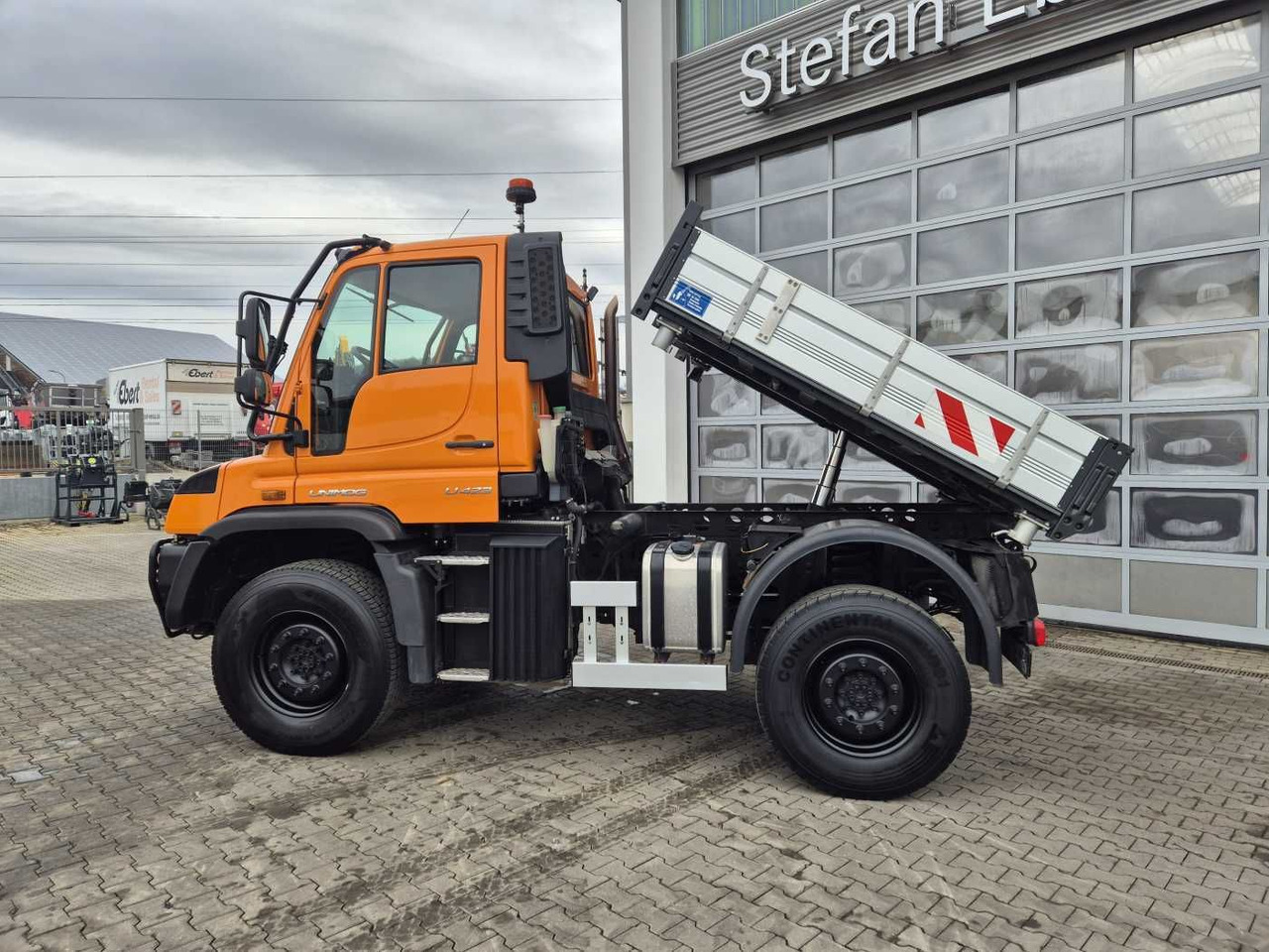Leasing of  Mercedes-Benz Unimog U423 4x4 Hydrostat Zapfwelle Mercedes-Benz Unimog U423 4x4 Hydrostat Zapfwelle: picture 6