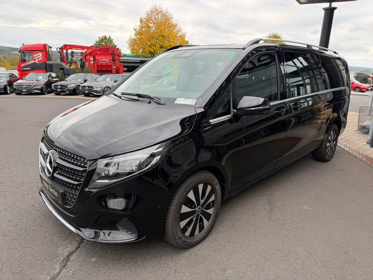 Mercedes-Benz V 300 d AVANTGARDE Extralang 360Kamera Standh - Passenger van: picture 3 Mercedes-Benz V 300 d AVANTGARDE Extralang 360Kamera Standh - Passenger van: picture 3