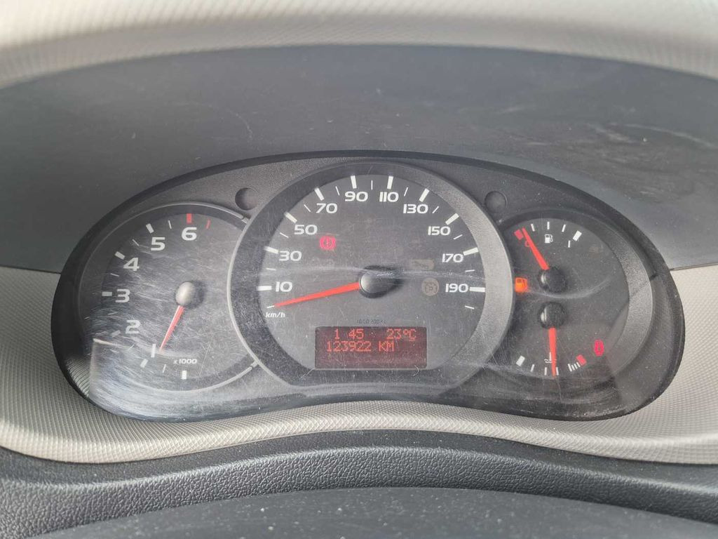 Truck mounted aerial platform, Van Renault Master 2.3 dCi / KLUBB K32, 12,5m Renault Master 2.3 dCi / KLUBB K32, 12,5m: picture 12 Truck mounted aerial platform, Van Renault Master 2.3 dCi / KLUBB K32, 12,5m Renault Master 2.3 dCi / KLUBB K32, 12,5m: picture 12