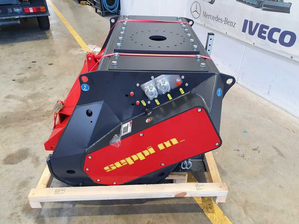 Seppi M. BMS 125 / 13-30t /Forstmulcher/lagernd! - Forestry mulcher: picture 4 Seppi M. BMS 125 / 13-30t /Forstmulcher/lagernd! - Forestry mulcher: picture 4