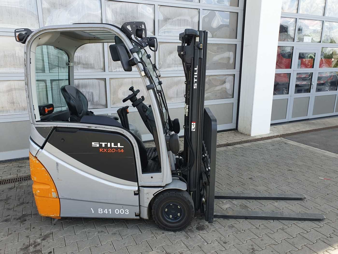 Still RX20-14 / Triplex: 4.30m! / 2.013h / SS - Electric forklift: picture 2 Still RX20-14 / Triplex: 4.30m! / 2.013h / SS - Electric forklift: picture 2