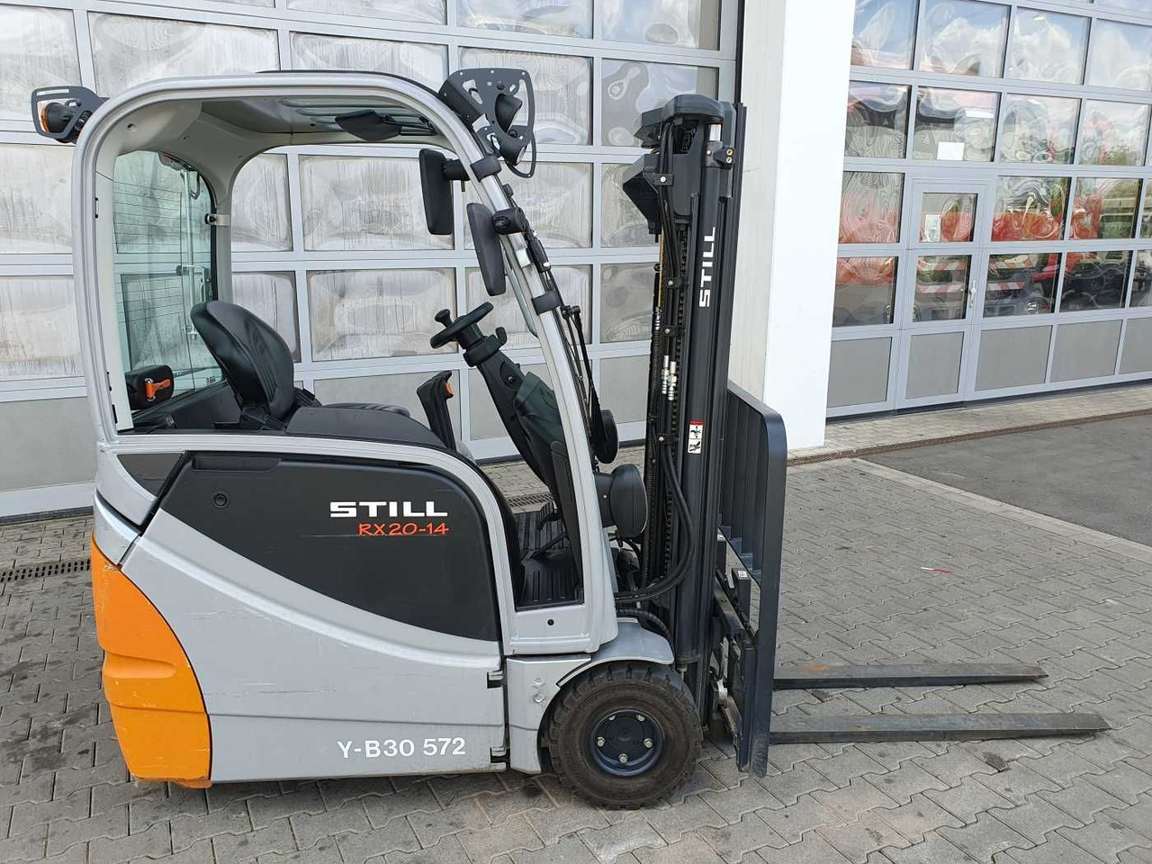 Still RX20-14 / Triplex: 4.30m! / nur 252h! / SS - Electric forklift: picture 2 Still RX20-14 / Triplex: 4.30m! / nur 252h! / SS - Electric forklift: picture 2