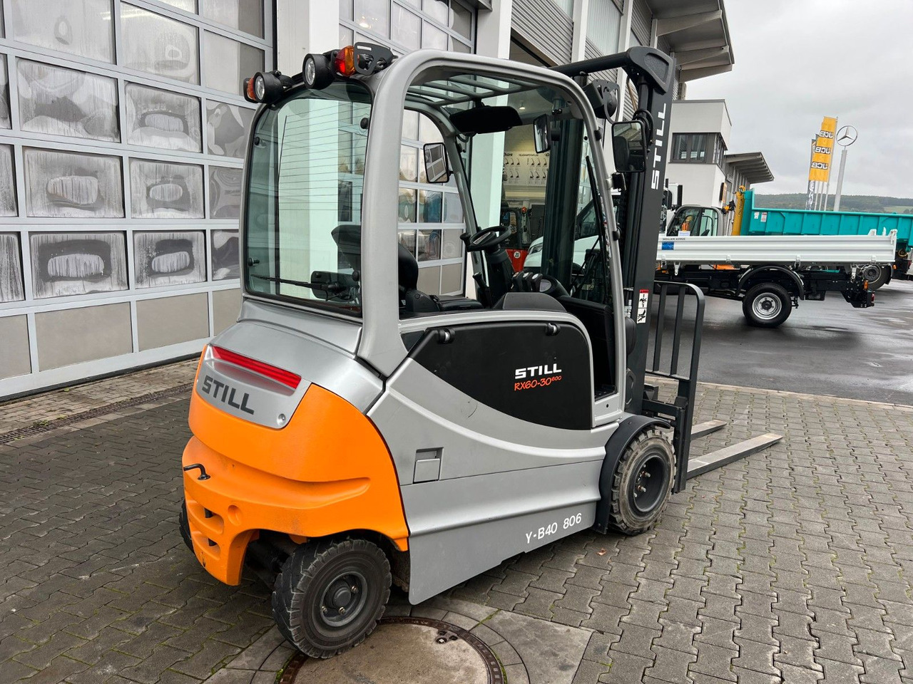 Still RX60-30L/600 / Hubhöhe 3,6 m / SS / nur 173h! - Electric forklift: picture 4 Still RX60-30L/600 / Hubhöhe 3,6 m / SS / nur 173h! - Electric forklift: picture 4