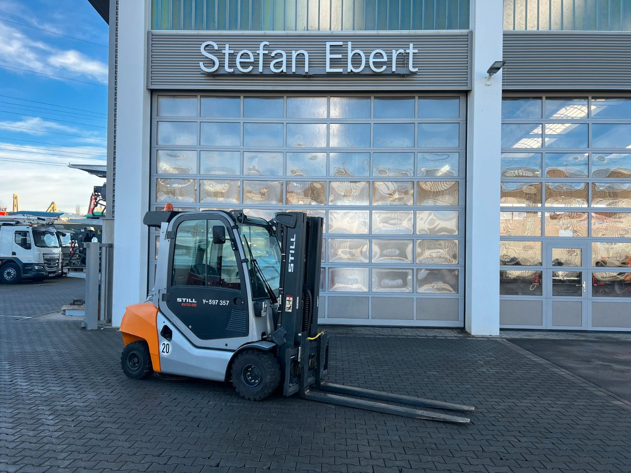 Still RX70-30 / Triplex: 4.60m / nur 568h / SS / Waage - Diesel forklift: picture 1 Still RX70-30 / Triplex: 4.60m / nur 568h / SS / Waage - Diesel forklift: picture 1