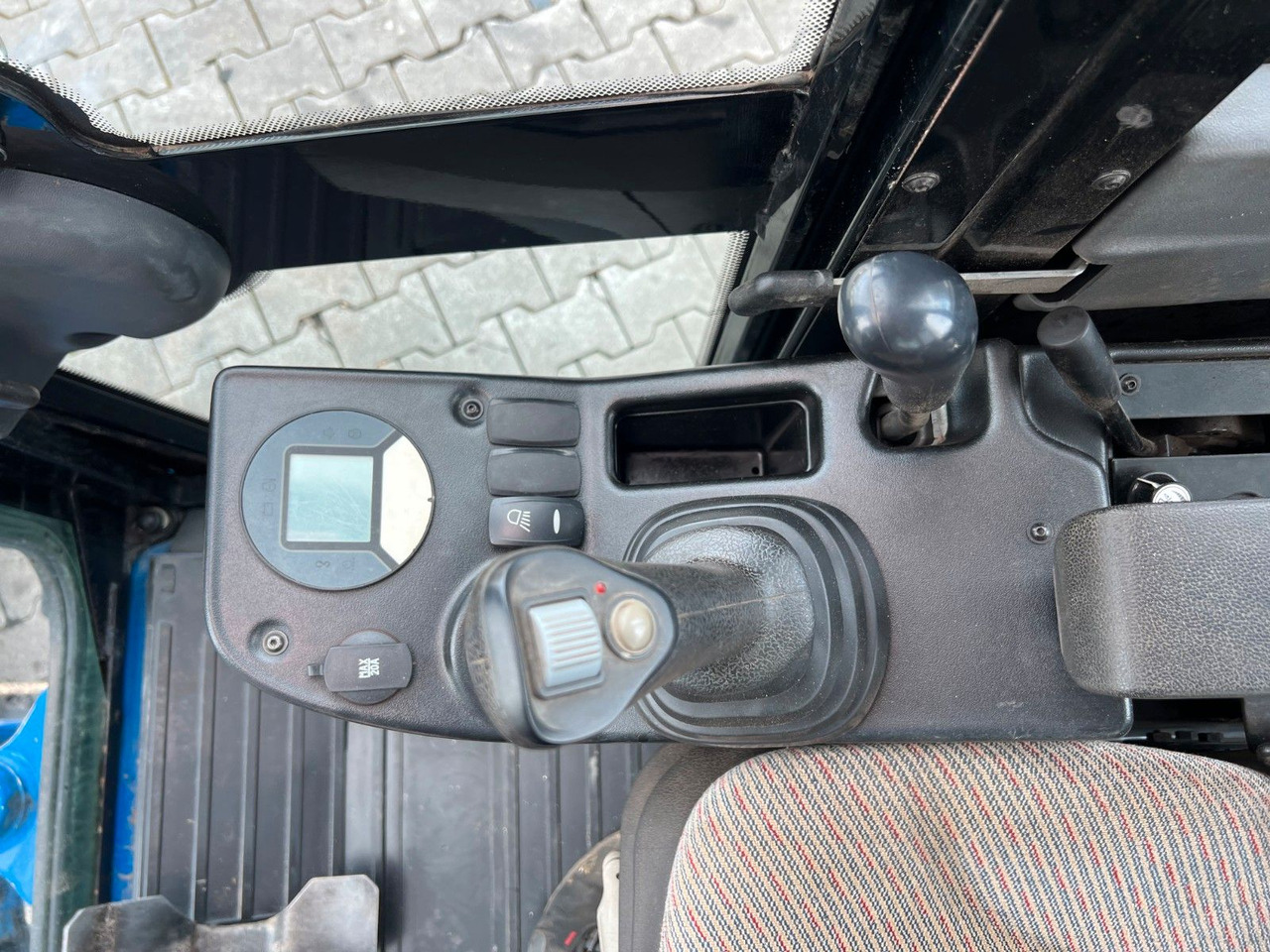 Mini excavator Terex TC16 / 2017 / 1.769h / Löffelpaket / Powertilt: picture 17