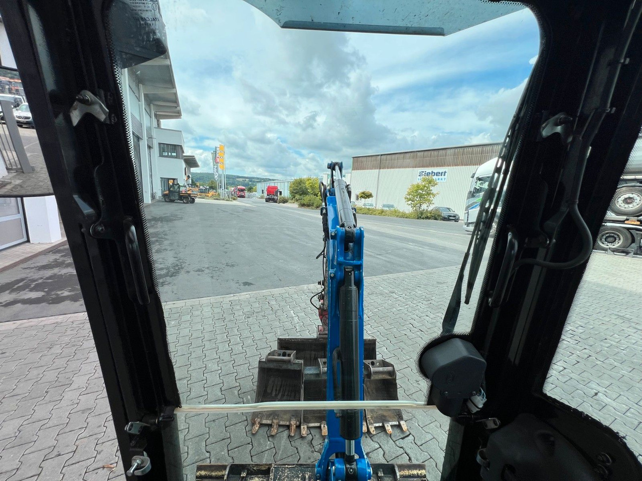 Mini excavator Terex TC16 / 2017 / 1.769h / Löffelpaket / Powertilt: picture 14