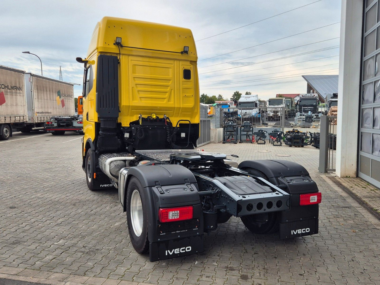 Tractor unit Iveco X-Way AS440X58T/FP ON 4x2 Hydraulik Mirror-Cams: picture 10