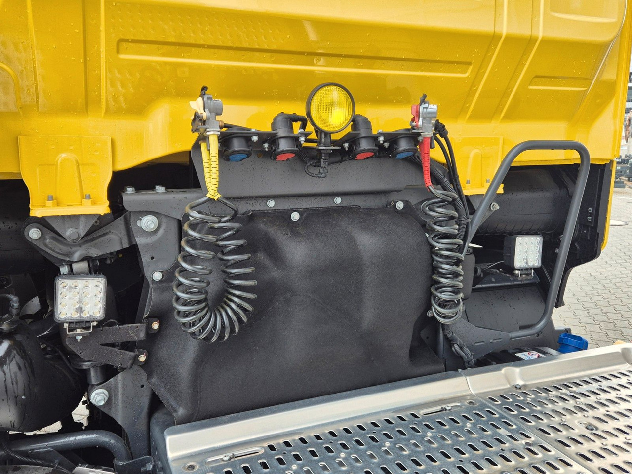 Tractor unit Iveco X-Way AS440X58T/FP ON 4x2 Hydraulik Mirror-Cams: picture 15