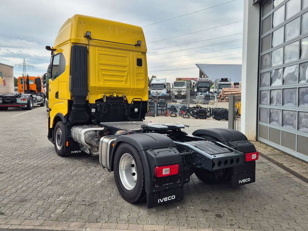 Tractor unit Iveco X-Way AS440X58T/FP ON 4x2 Hydraulik Mirror-Cams: picture 9