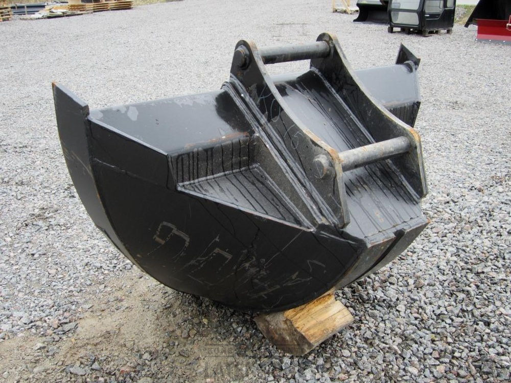 Laten Metsäojakauha 500L S60 - Bucket for Construction machinery: picture 4 Laten Metsäojakauha 500L S60 - Bucket for Construction machinery: picture 4
