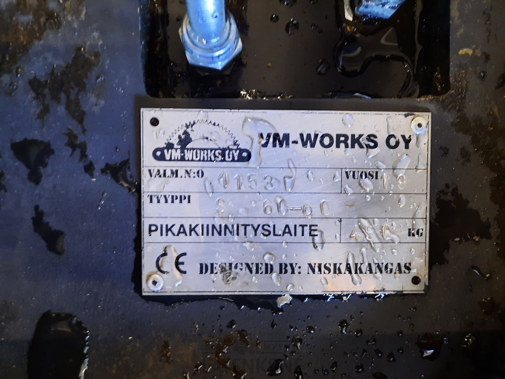 Quick coupler for Construction machinery Niskakangas Kallistuva väliliitin S60-S60 suojattu: picture 9