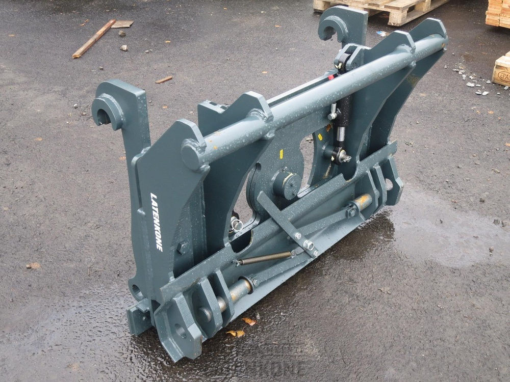 Volvo BM työlaitteen kallistaja - Quick coupler for Construction machinery: picture 1 Volvo BM työlaitteen kallistaja - Quick coupler for Construction machinery: picture 1